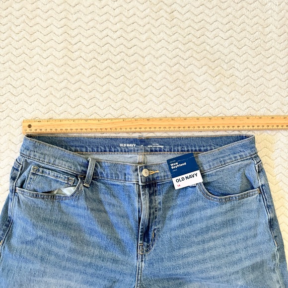 NWT OLD NAVY Mid rise WOW BOYFRIEND Ankle Denim Blue Jeans Size 14 - Picture 7 of 9